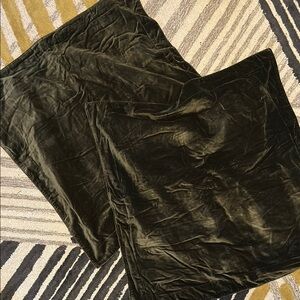 Ralph Lauren Green Pillows Luxurious Bedding